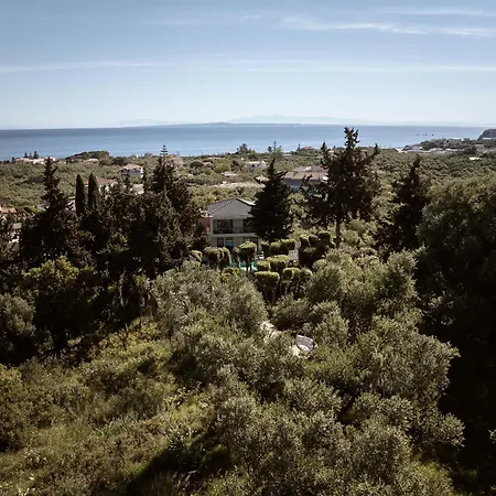 Sentiero Iconic Villa, A Serene Retreat, By Thinkvilla Planos (Zakynthos)