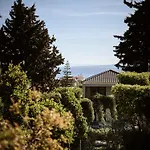 别墅 Sentiero Iconic Villa, A Serene Retreat, By Thinkvilla *